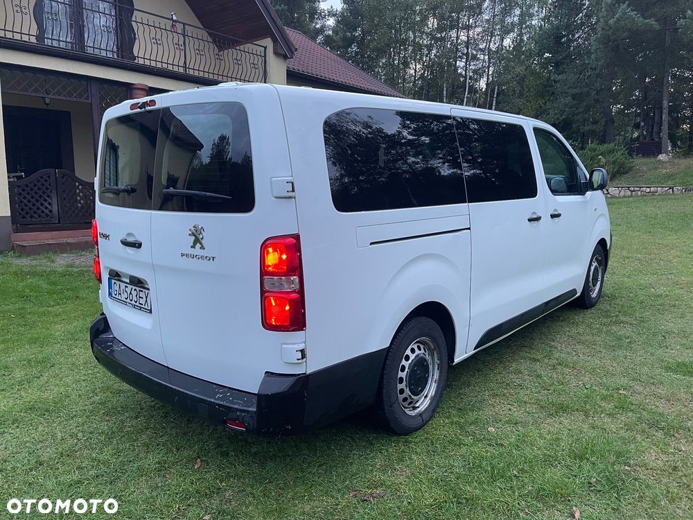 Peugeot Expert Kombi 1.5 BlueHDi Long 2,8t - 4