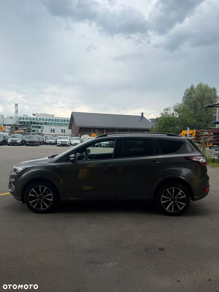 Ford Kuga 2.0 TDCi AWD ST-Line - 17
