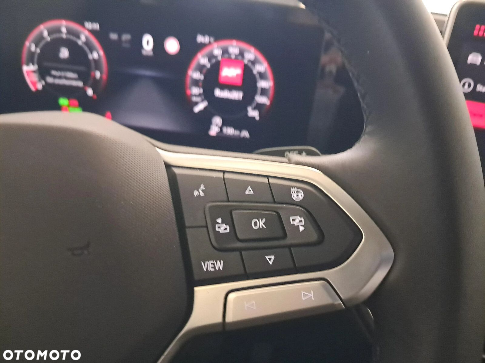 Volkswagen Tiguan 1.5 TSI EVO Elegance DSG - 18