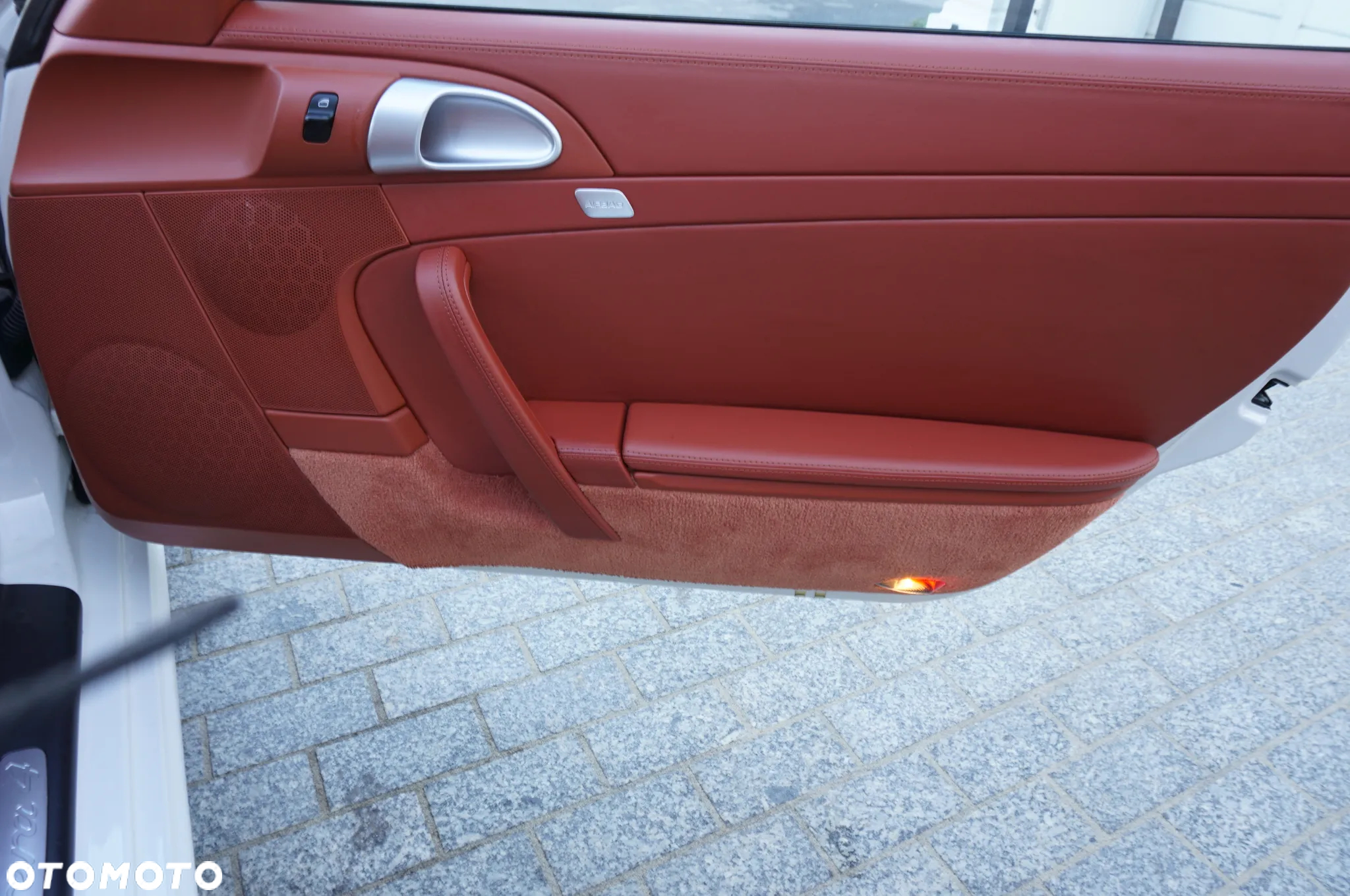 Porsche 911 Carrera 4 Tiptronic S - 23