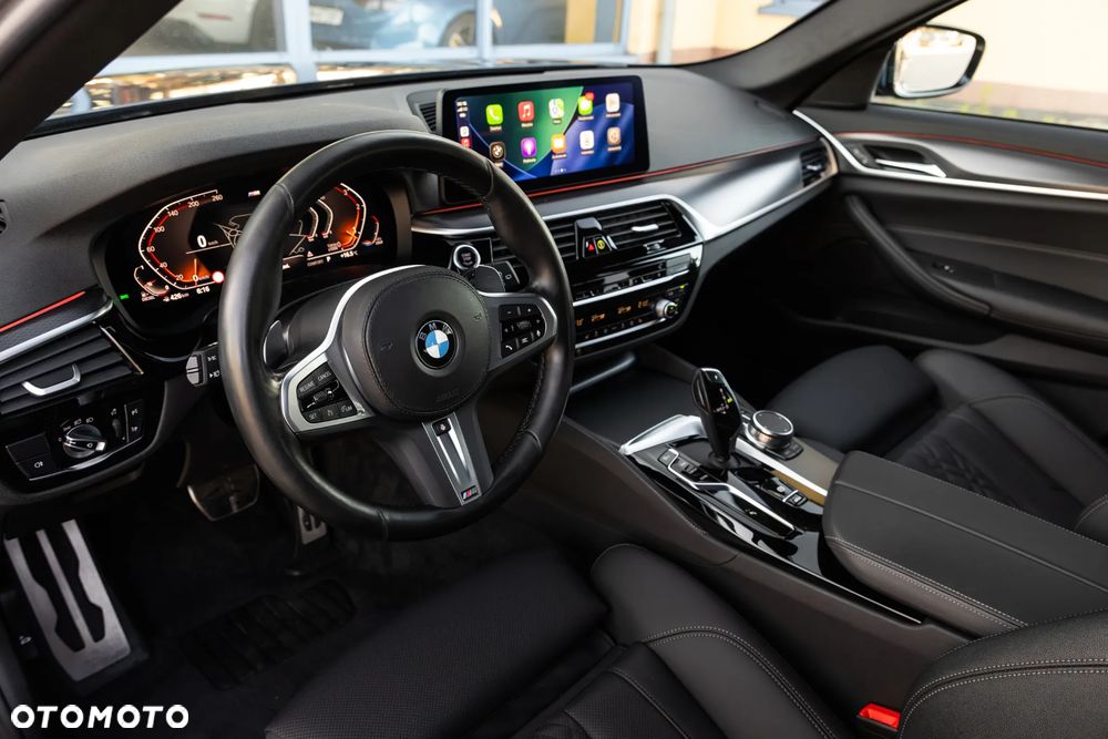 BMW Seria 5 520d xDrive M Sport sport - 17