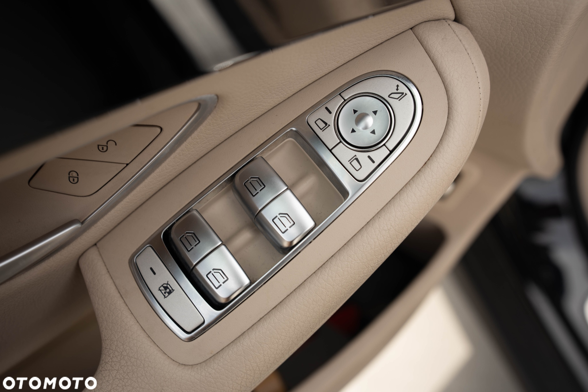 Mercedes-Benz GLC - 10