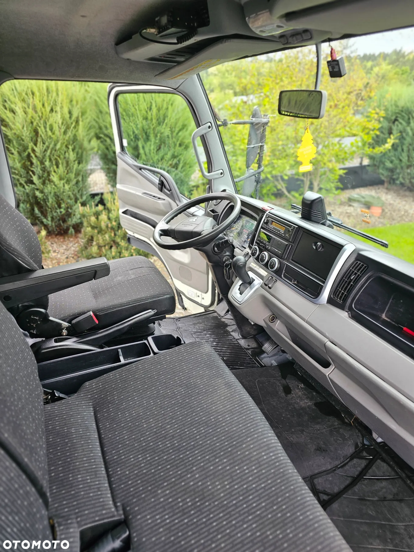 Mitsubishi FUSO CANTER - 9