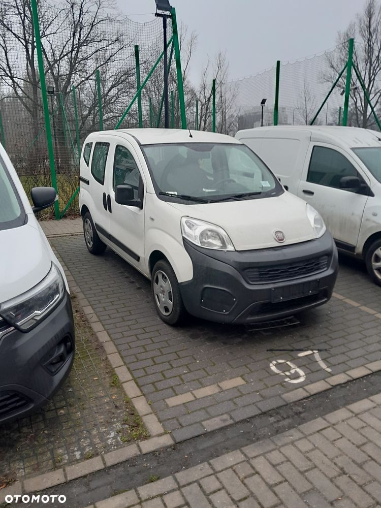 Fiat Qubo - 6