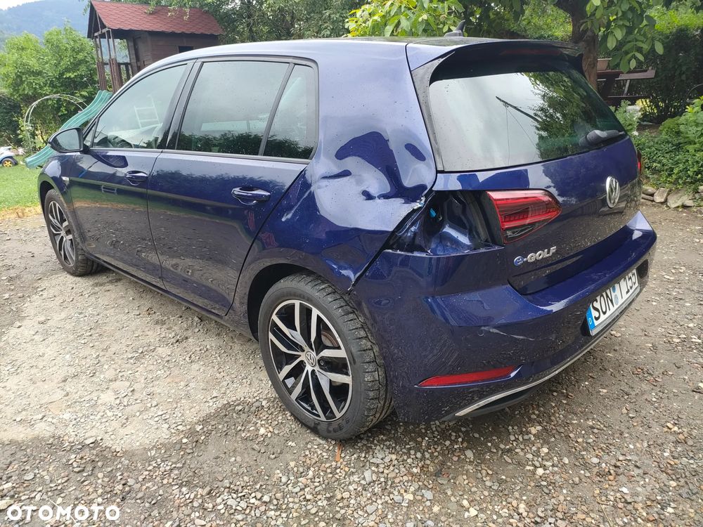 Volkswagen Golf e-Golf - 8