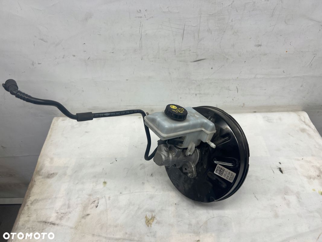 Seat Leon III 3 1.6 TDI serwo 5Q1614105BR - 1