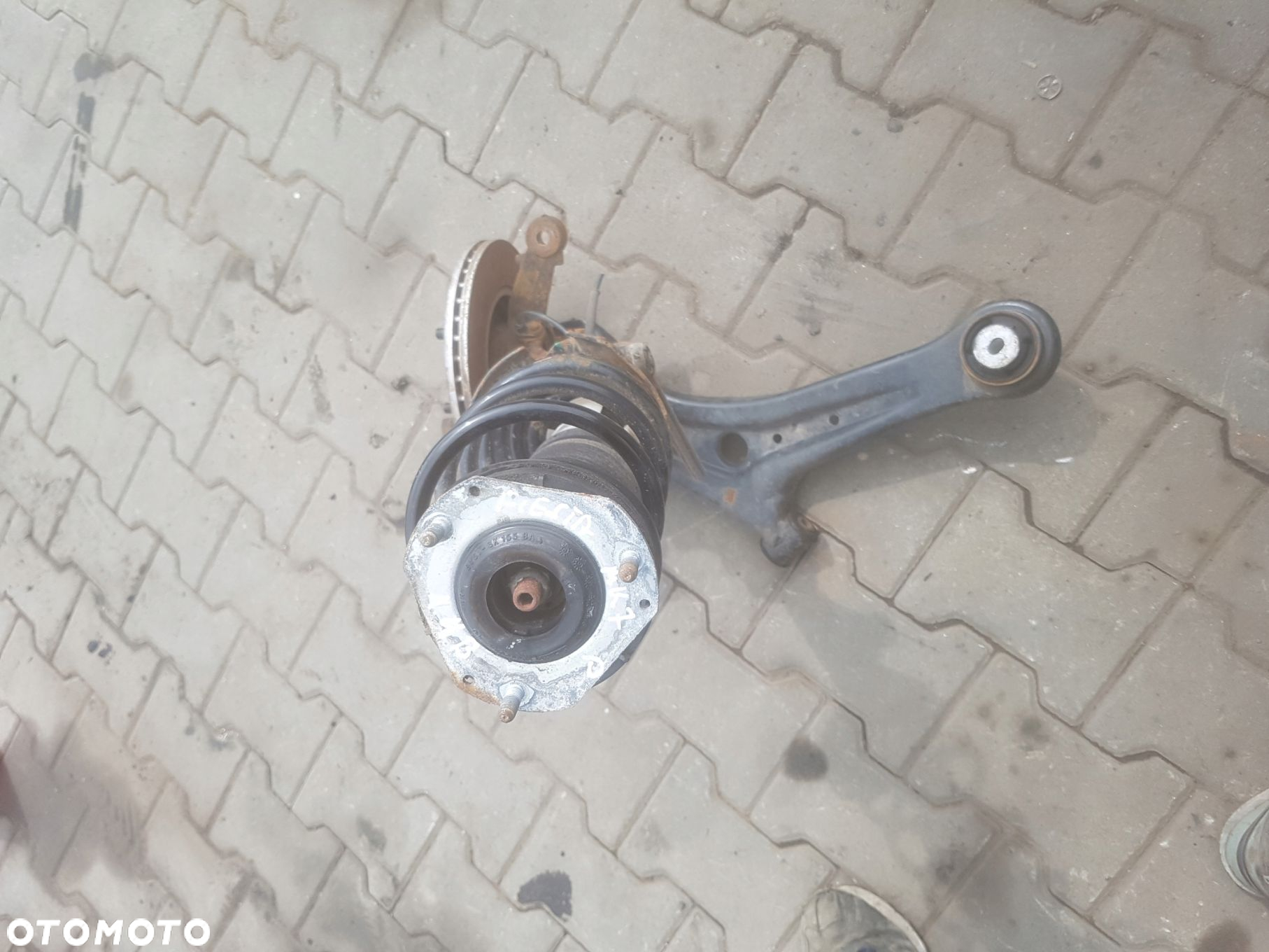 FORD FIESTA MK7 1.4 B AMORTYZATOR ZWROTNICA PRAWA - 2