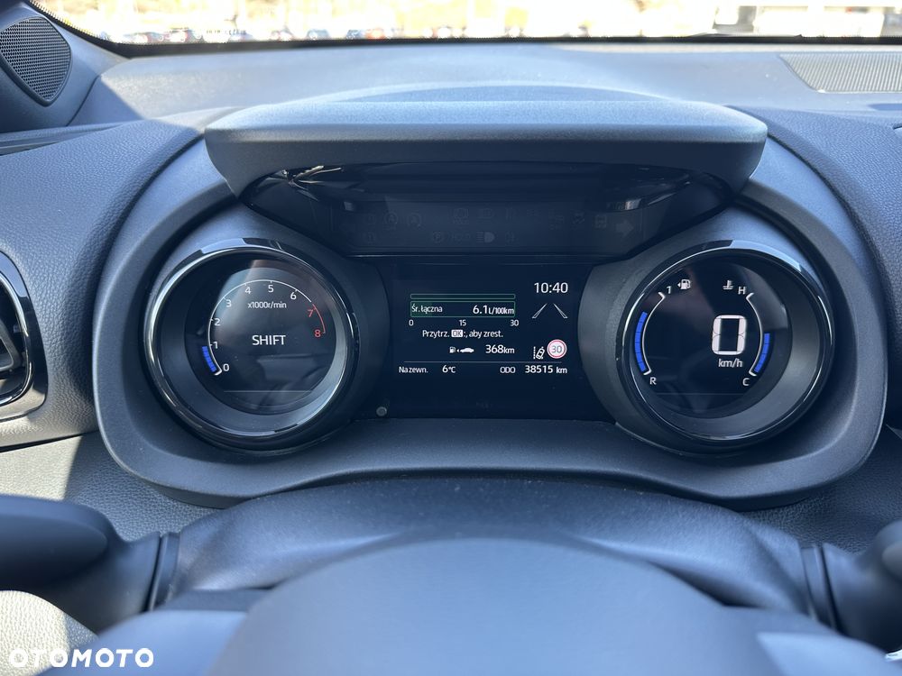 Toyota Yaris 1.5 Selection Style - 11