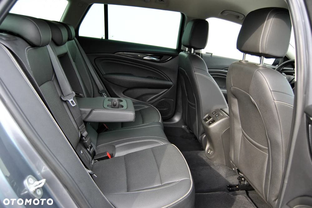 Opel Insignia Grand Sport 2.0 Diesel Innovation - 22
