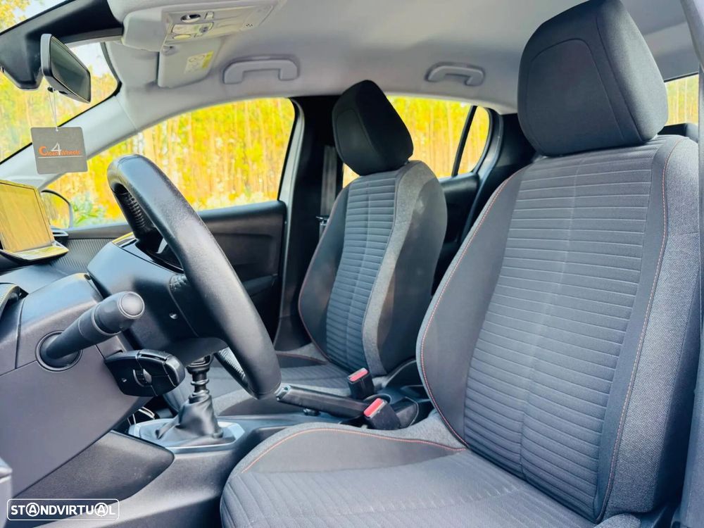 Peugeot 208 1.5 BlueHDi Active - 18