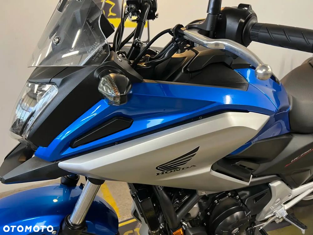 Honda NC - 22