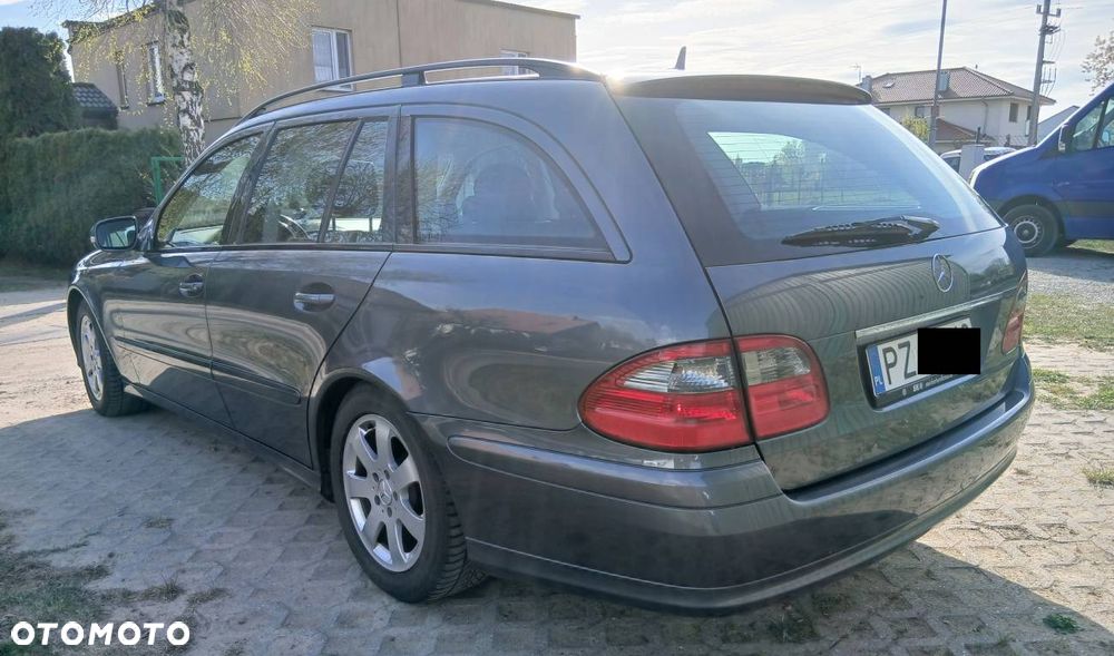 Mercedes-Benz Klasa E 200 Kompressor Automatik Classic - 5