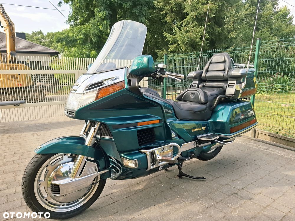 Honda GL - 10