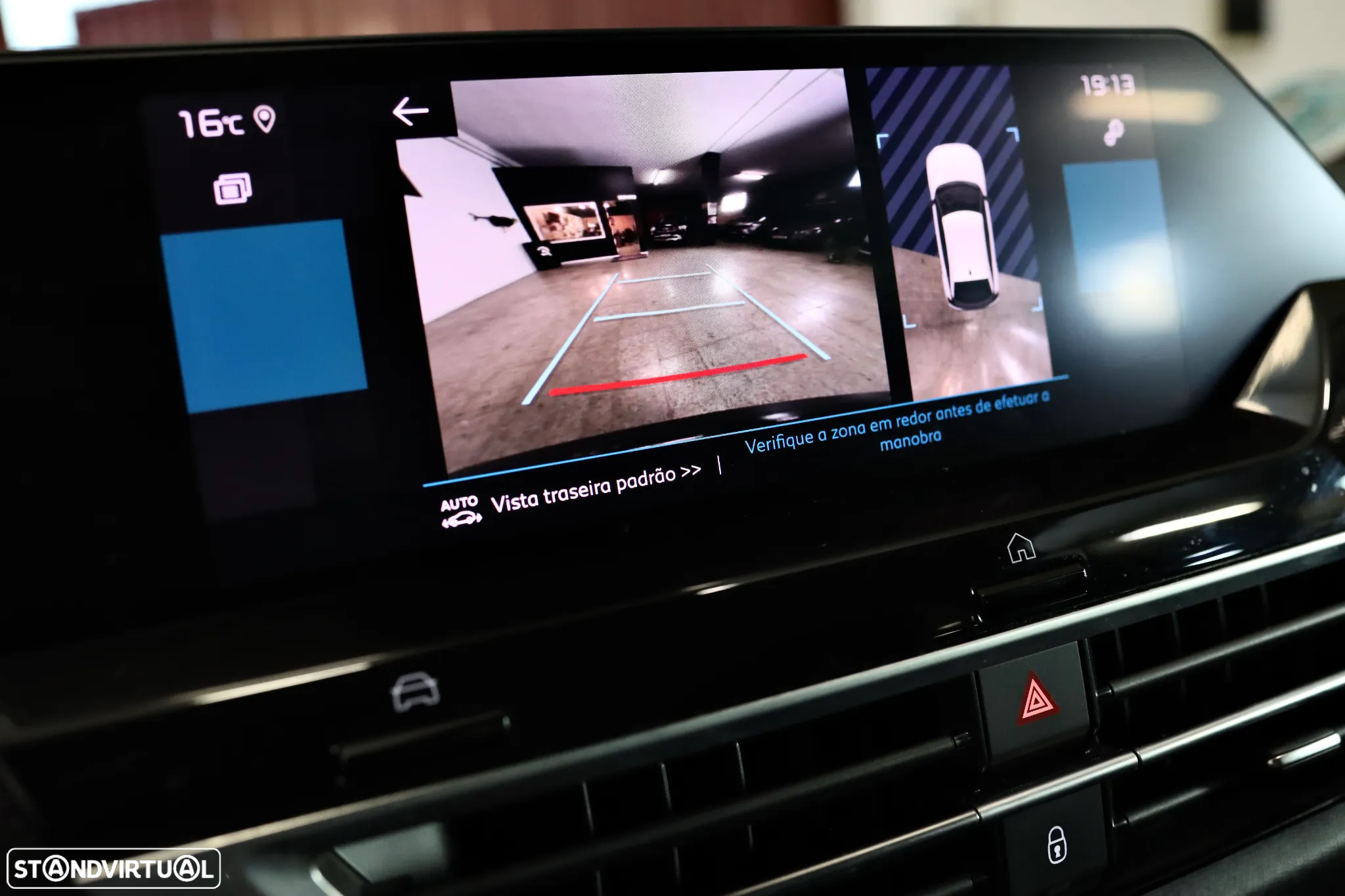 Citroën C4 BlueHDi 130 Stop&Start EAT8 SHINE - 29