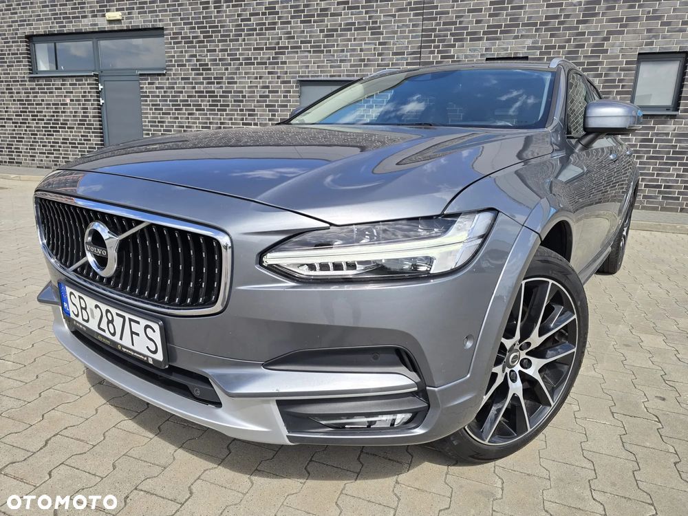 Volvo V90 Cross Country D4 AWD - 3