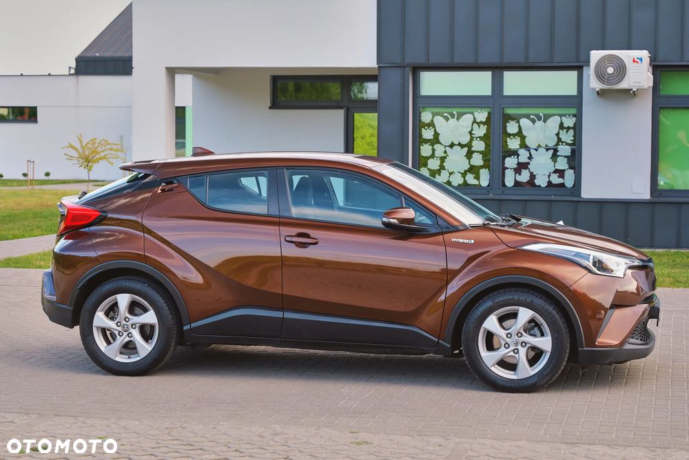 Toyota C-HR - 10