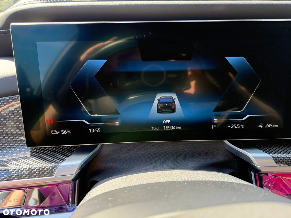 BMW i7 105.7kWh xDrive60 Individual Edition - 12