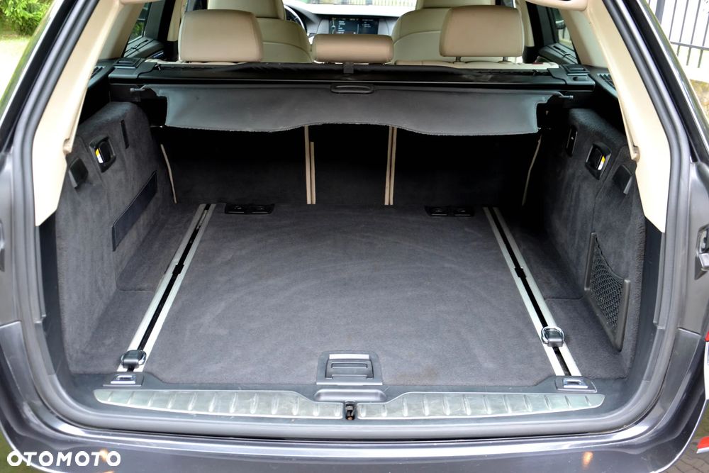 BMW Seria 5 530d xDrive Luxury Line - 25