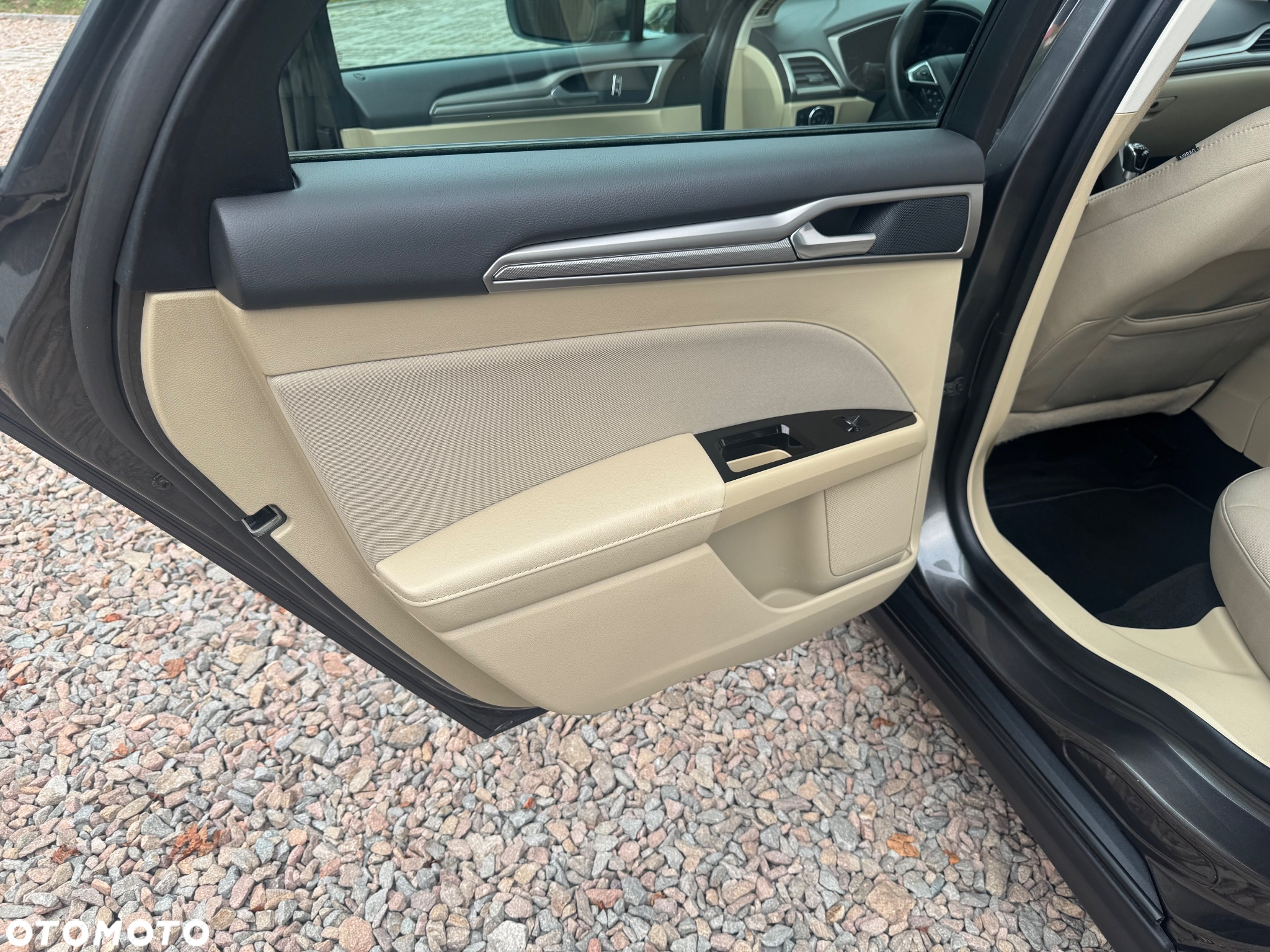 Ford Mondeo 1.5 EcoBoost Titanium - 21