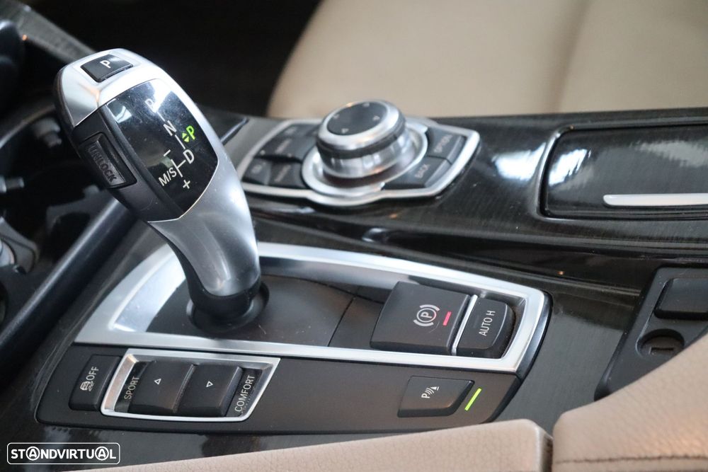 BMW 520 d Line Luxury Auto - 19