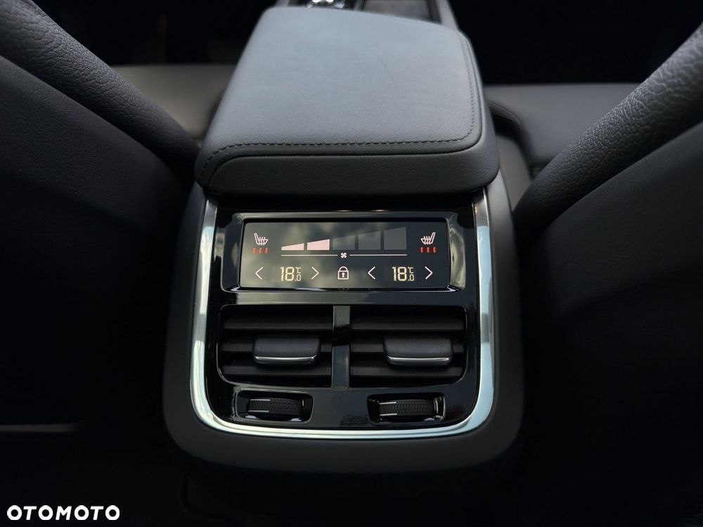 Volvo XC 60 - 16