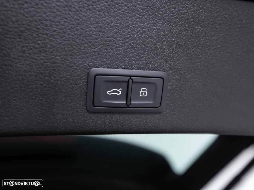 Audi e-tron 55 quattro S line - 14