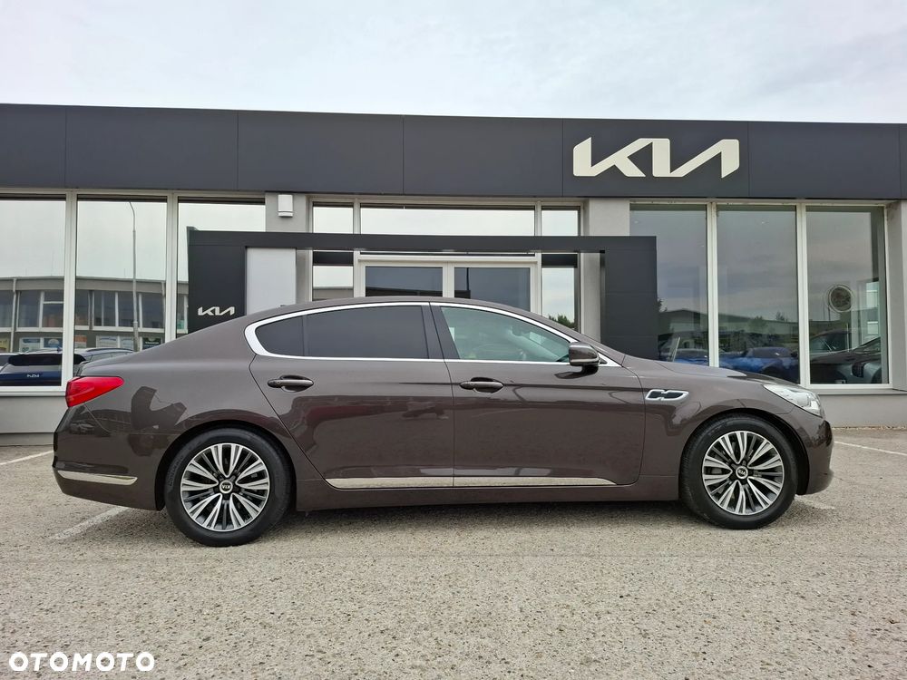 Kia K9 - 5