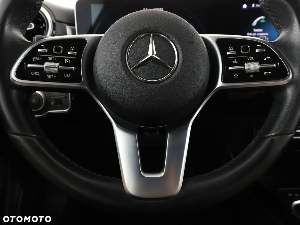 Mercedes-Benz Klasa A 200 7G-DCT Progressive - 22