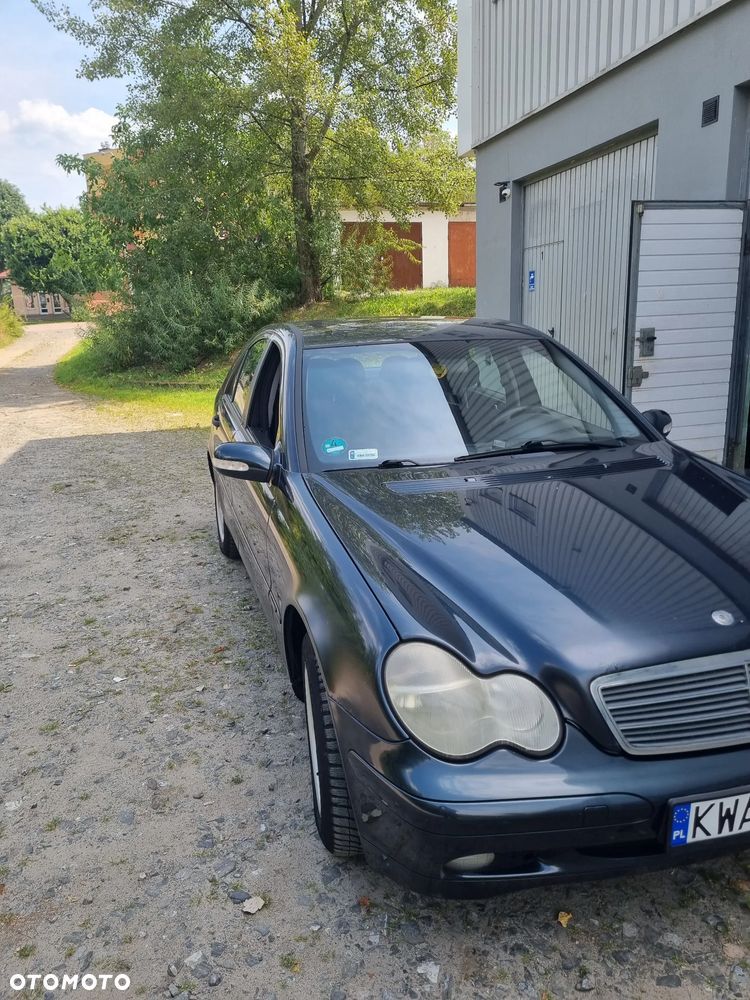 Mercedes-Benz Klasa C 180 Classic - 2