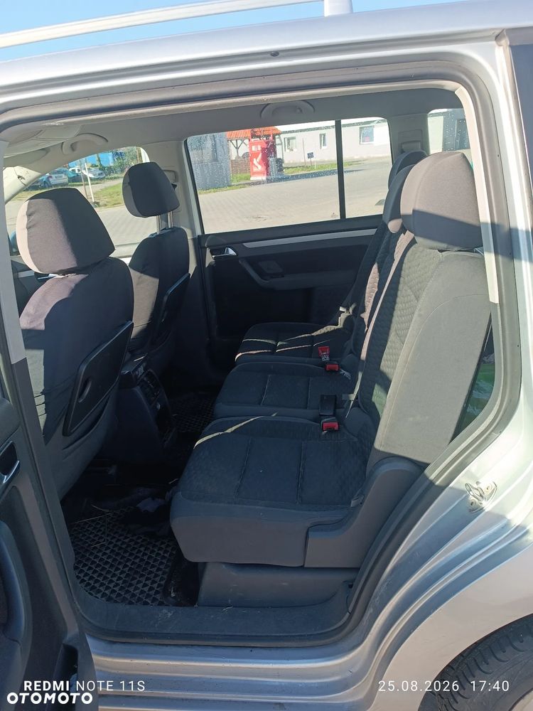Volkswagen Touran 2006 photo 5