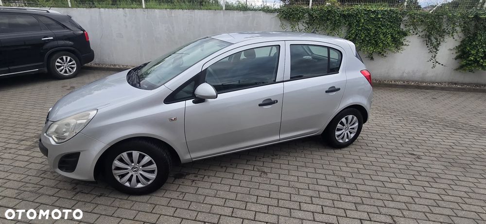 Opel Corsa 1.2 16V Essentia - 6