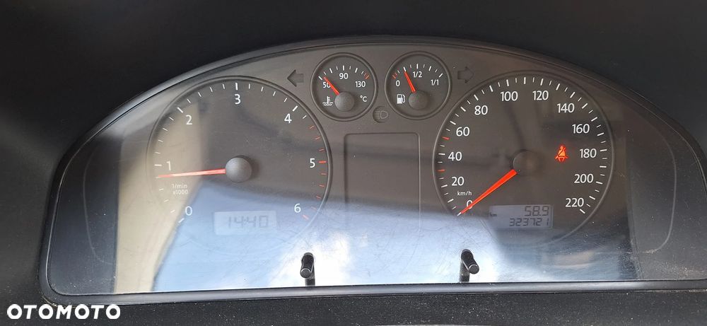 Volkswagen Transporter L1H1 Mixt - 14