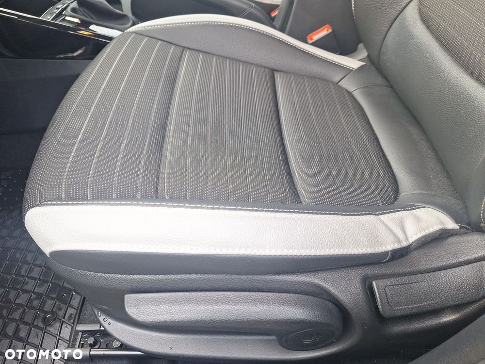 Kia Stonic 1.0 T-GDI L Business Line DCT - 12