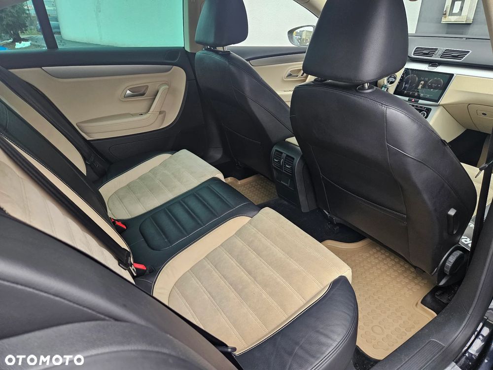 Volkswagen Passat CC - 14