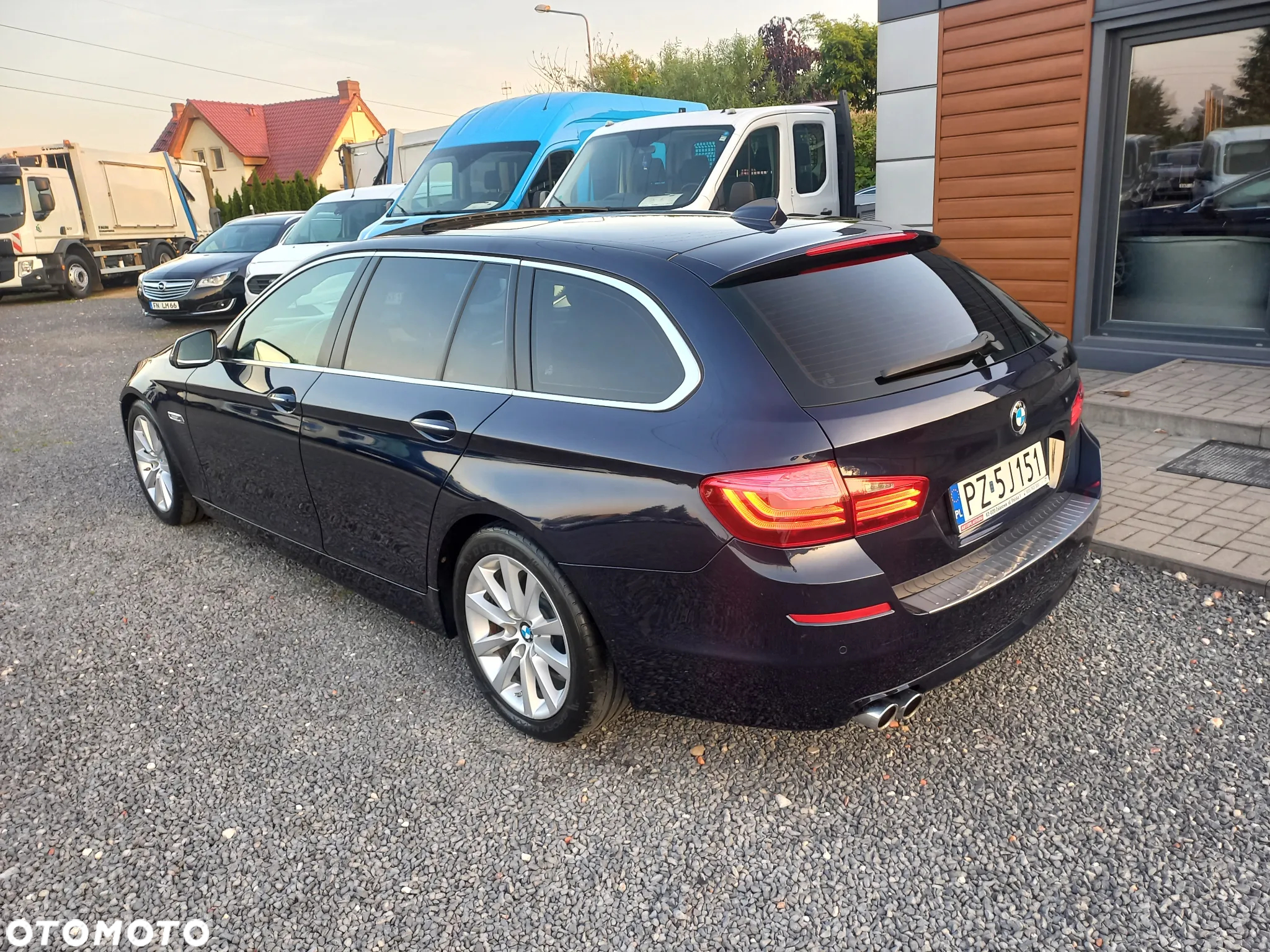 BMW Seria 5 520d Touring - 6