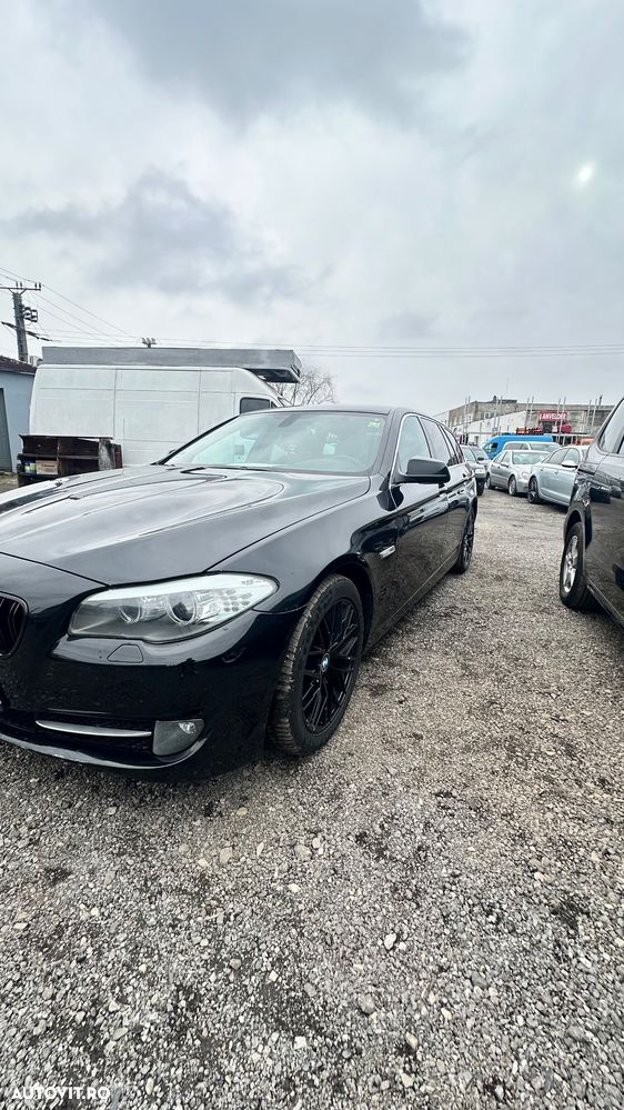 BMW Seria 5 520d - 6
