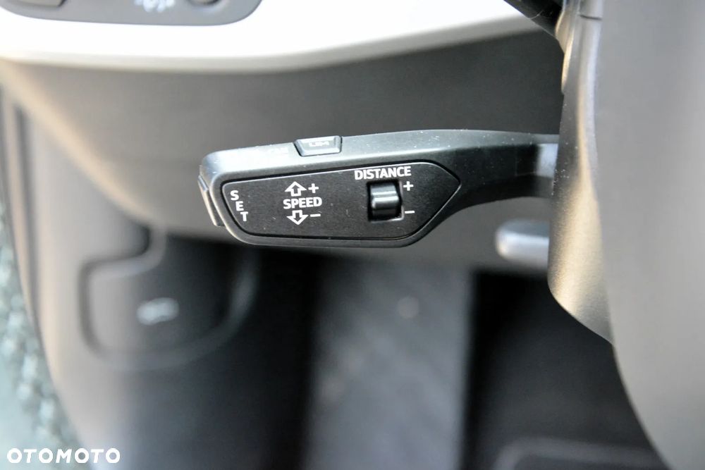 Audi A4 Limousine 35 TFSI mHEV S tronic - 19