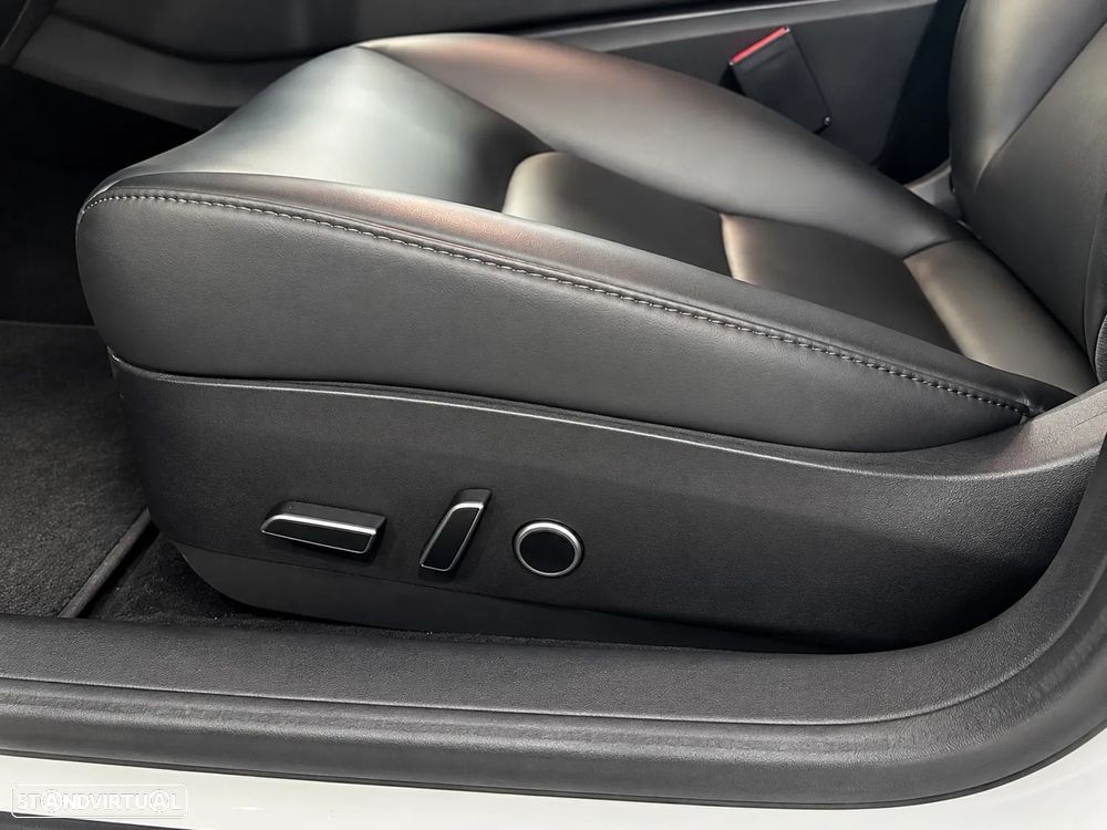 Tesla Model 3 Tração Traseira - 21