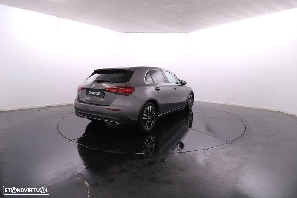Mercedes-Benz A 200 d - 8