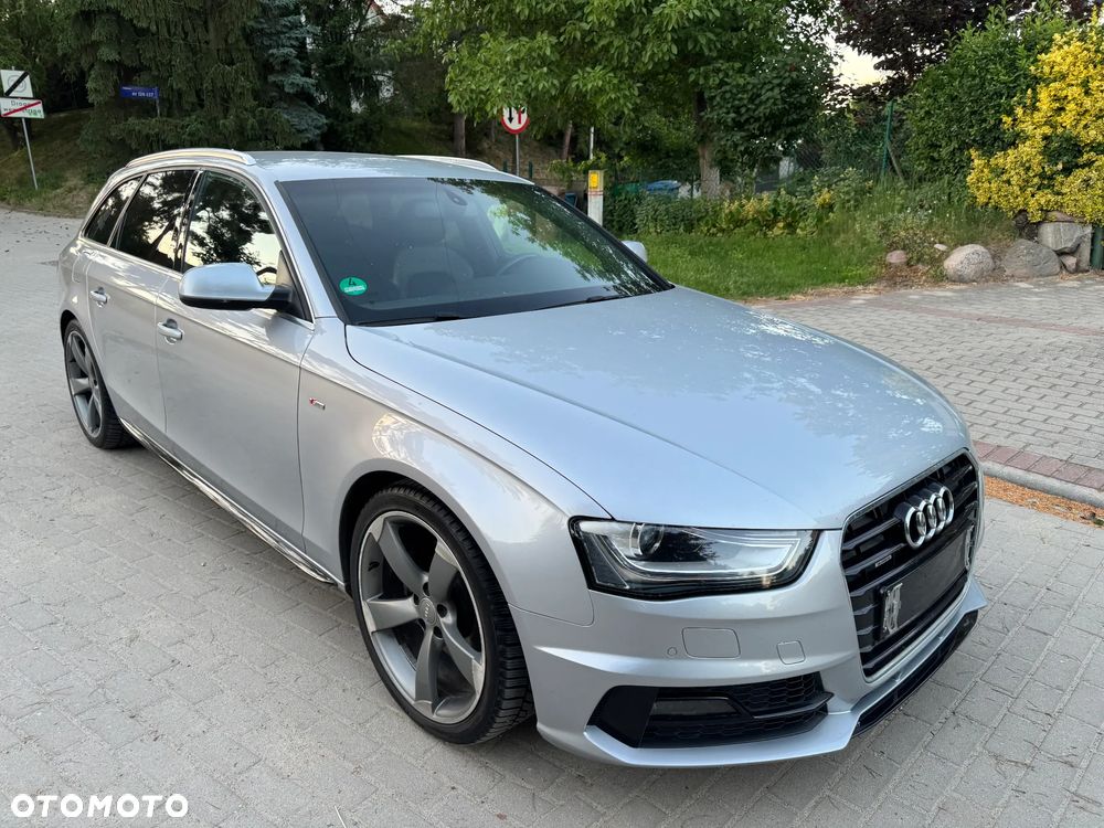 Audi A4 Avant 2.0 TDI DPF quattro S line Sportpaket - 2