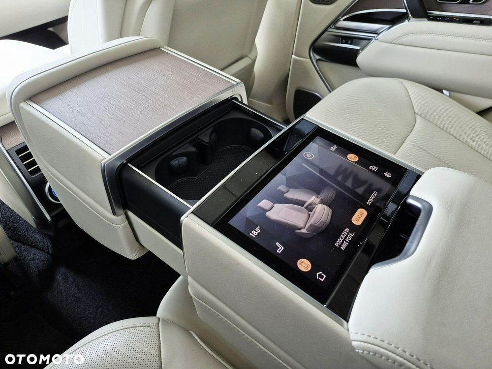 Land Rover Range Rover - 30