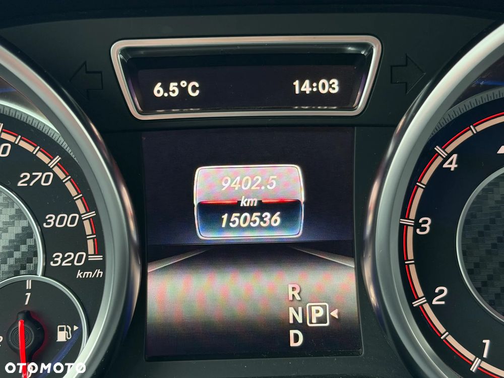 Mercedes-Benz GLE - 24