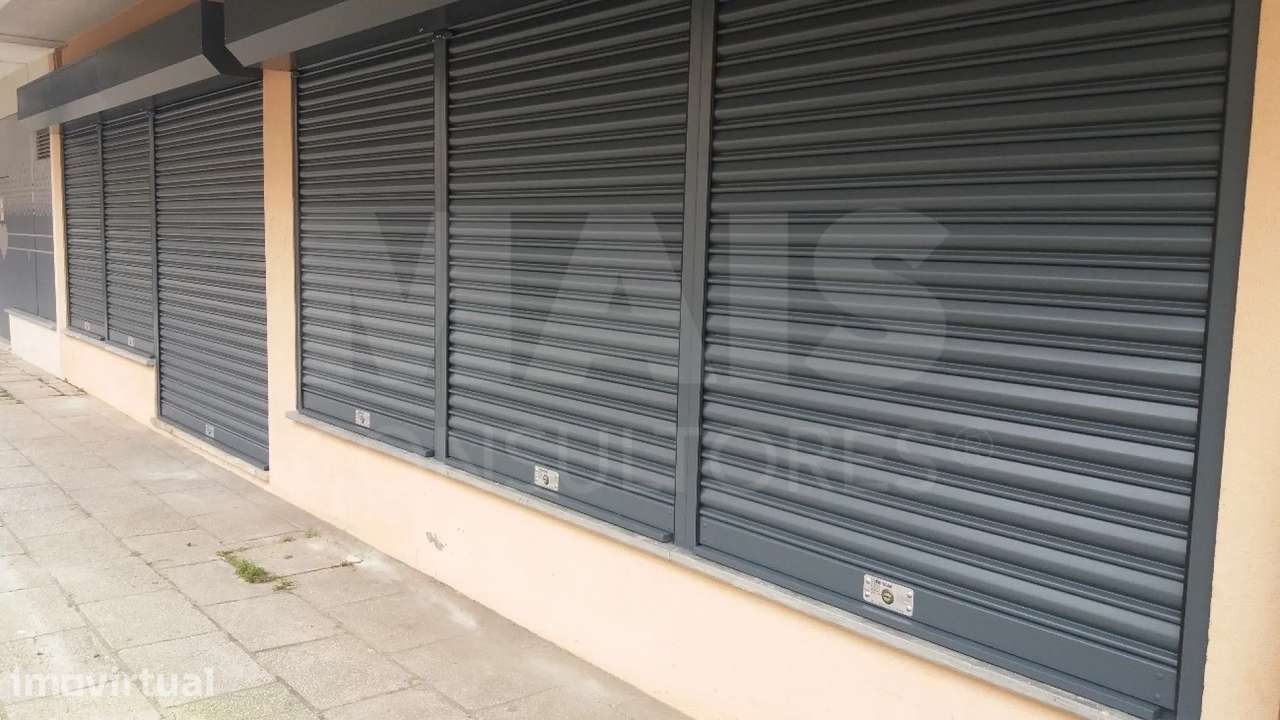 Loja 200m2 para serviços em Corroios - Grande imagem: 4/10