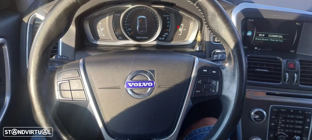 Volvo XC 60 2.0 D4 Momentum - 15