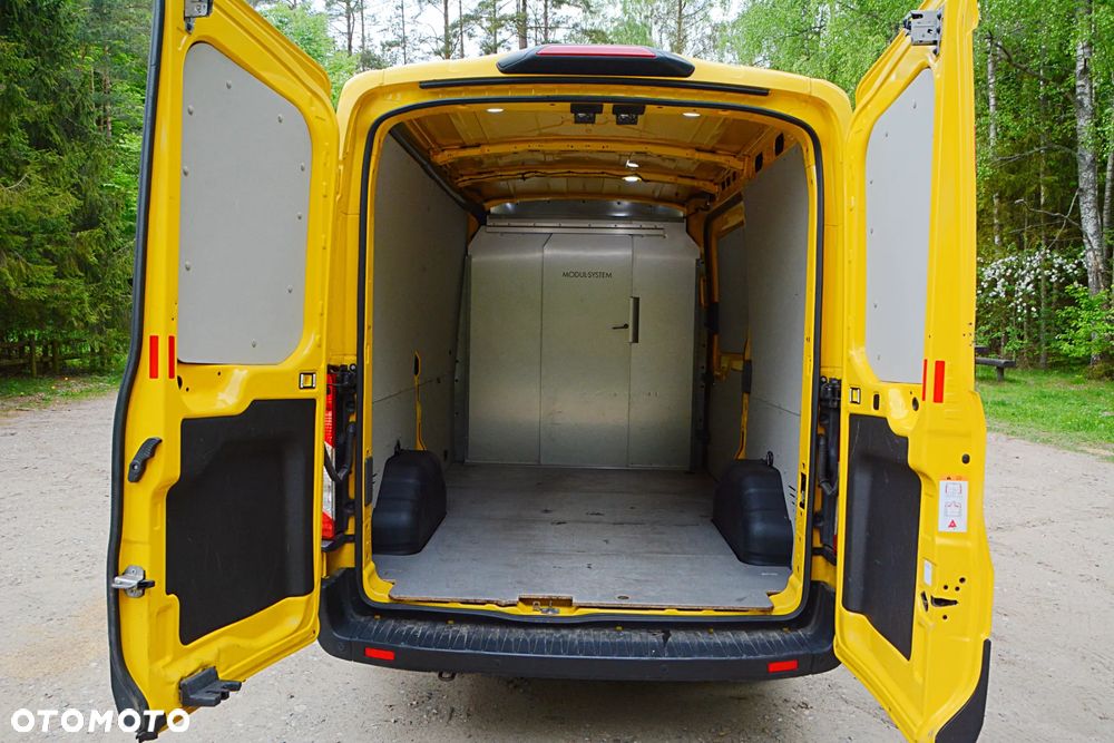 Ford Transit - 9