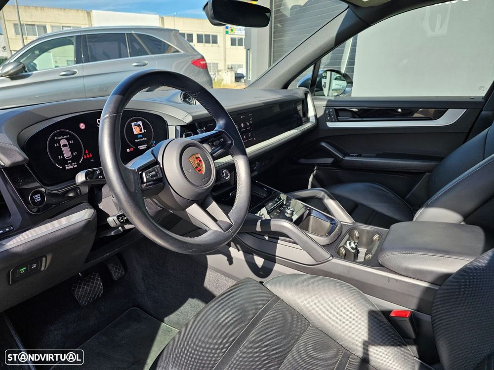 Porsche Cayenne E-Hybrid Tiptronic S Black Edition - 30