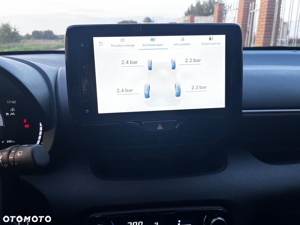 Toyota Yaris - 24