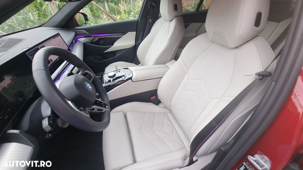 BMW Seria 5 550e xDrive AT PHEV - 8