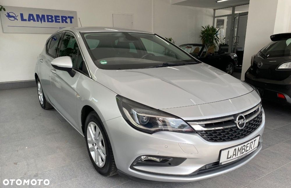 Opel Astra - 2