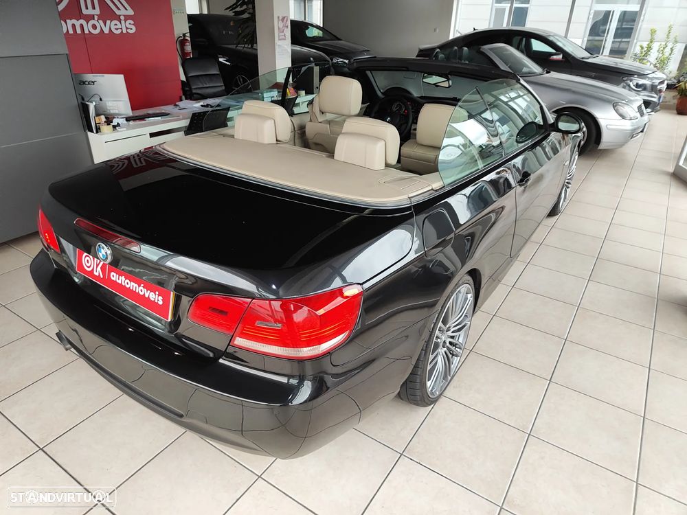 BMW 320 i M Sport Edition - 12